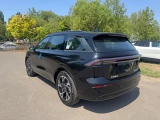 Lincoln Nautilus 2026 купить из Китая, цена 7 044 000 ₽ — Suifenhe Auto