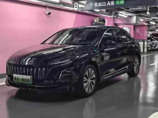 Hongqi E-QM5 2023 купить из Китая, цена 3 229 000 ₽ — Suifenhe Auto