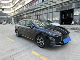 Hongqi E-QM5 2024 купить из Китая, цена 1 814 000 ₽ — Suifenhe Auto