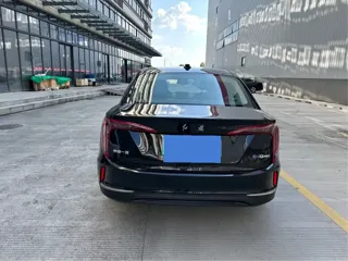 Hongqi E-QM5 2024 купить из Китая, цена 1 814 000 ₽ — Suifenhe Auto