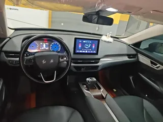 Hongqi E-QM5 2025 купить из Китая, цена 2 038 000 ₽ — Suifenhe Auto