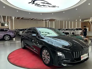 Hongqi E-QM5 2023 купить из Китая, цена 3 497 000 ₽ — Suifenhe Auto
