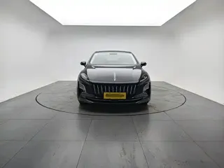 Hongqi E-QM5 2023 купить из Китая, цена 1 543 000 ₽ — Suifenhe Auto
