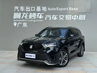 Toyota Crown Kluger 2024