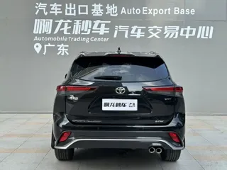 Toyota Crown Kluger 2024 купить из Китая, цена 6 981 000 ₽ — Suifenhe Auto