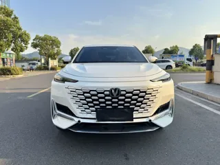Changan UNI-K 2024 купить из Китая, цена 3 321 000 ₽ — Suifenhe Auto