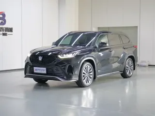 Toyota Crown Kluger 2025 купить из Китая, цена 7 347 000 ₽ — Suifenhe Auto