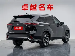 Toyota Crown Kluger 2024 купить из Китая, цена 7 424 000 ₽ — Suifenhe Auto