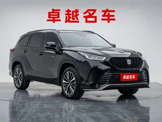 Toyota Crown Kluger 2024 купить из Китая, цена 7 424 000 ₽ — Suifenhe Auto