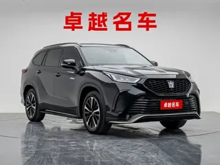Toyota Crown Kluger 2024 купить из Китая, цена 7 228 000 ₽ — Suifenhe Auto