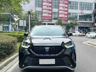 Toyota Crown Kluger 2024 купить из Китая, цена 6 860 000 ₽ — Suifenhe Auto