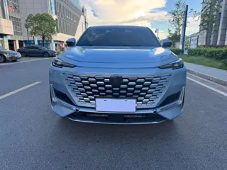 Changan UNI-K 2024 купить из Китая, цена 3 321 000 ₽ — Suifenhe Auto