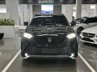 Toyota Crown Kluger 2024 купить из Китая, цена 7 174 000 ₽ — Suifenhe Auto