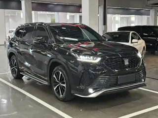 Toyota Crown Kluger 2024 купить из Китая, цена 7 174 000 ₽ — Suifenhe Auto