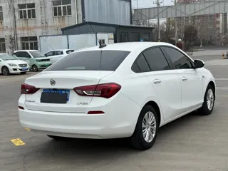 Buick Excelle 2020 купить из Китая, цена 1 047 000 ₽ — Suifenhe Auto