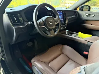 Volvo XC60 2025 купить из Китая, цена 4 318 000 ₽ — Suifenhe Auto