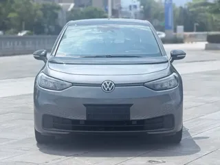 Volkswagen ID.3 2023 купить из Китая, цена 1 648 000 ₽ — Suifenhe Auto