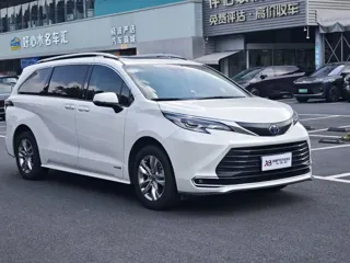 Toyota SIENNA 2024 купить из Китая, цена 6 761 000 ₽ — Suifenhe Auto