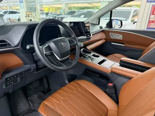 Toyota SIENNA 2026 купить из Китая, цена 8 070 000 ₽ — Suifenhe Auto