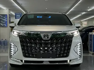 Toyota SIENNA 2025 купить из Китая, цена 7 935 000 ₽ — Suifenhe Auto