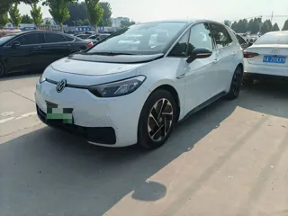 Volkswagen ID.3 2025 купить из Китая, цена 1 664 000 ₽ — Suifenhe Auto