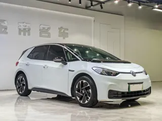 Volkswagen ID.3 2024 купить из Китая, цена 1 832 000 ₽ — Suifenhe Auto