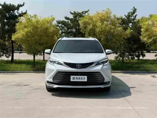 Toyota SIENNA 2024 купить из Китая, цена 7 743 000 ₽ — Suifenhe Auto