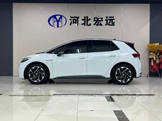 Volkswagen ID.3 2023 купить из Китая, цена 1 666 000 ₽ — Suifenhe Auto