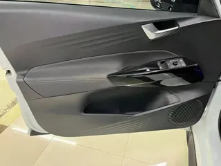 Volkswagen ID.3 2023 купить из Китая, цена 1 666 000 ₽ — Suifenhe Auto