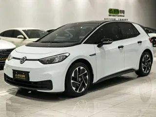 Volkswagen ID.3 2024 купить из Китая, цена 1 910 000 ₽ — Suifenhe Auto