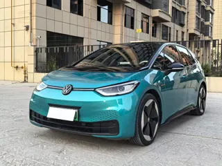 Volkswagen ID.3 2022 купить из Китая, цена 1 794 000 ₽ — Suifenhe Auto