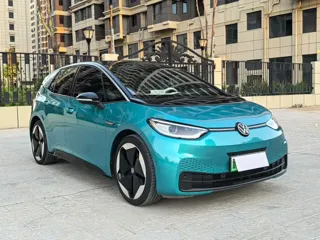 Volkswagen ID.3 2022 купить из Китая, цена 1 794 000 ₽ — Suifenhe Auto