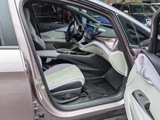 BYD Dolphin 2023 купить из Китая, цена 3 211 000 ₽ — Suifenhe Auto