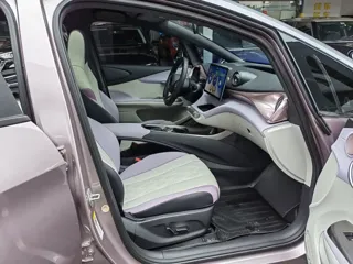 BYD Dolphin 2023 купить из Китая, цена 3 211 000 ₽ — Suifenhe Auto