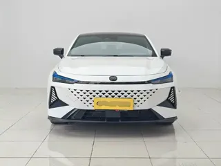Changan UNI-V 2024 купить из Китая, цена 2 645 000 ₽ — Suifenhe Auto