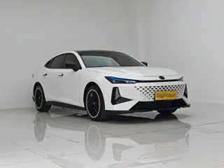 Changan UNI-V 2024 купить из Китая, цена 2 645 000 ₽ — Suifenhe Auto