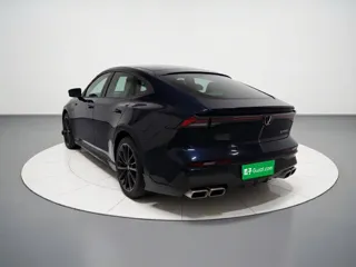 Changan UNI-V 2024 купить из Китая, цена 2 771 000 ₽ — Suifenhe Auto