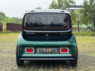 Baojun KiWi EV 2022 купить из Китая, цена 1 063 000 ₽ — Suifenhe Auto