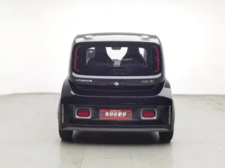 Baojun KiWi EV 2023 купить из Китая, цена 972 000 ₽ — Suifenhe Auto