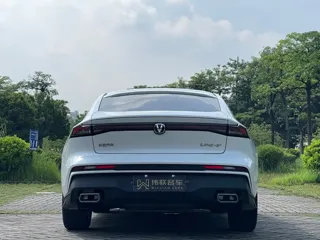 Changan UNI-V 2024 купить из Китая, цена 2 624 000 ₽ — Suifenhe Auto