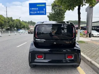 Baojun KiWi EV 2022 купить из Китая, цена 975 000 ₽ — Suifenhe Auto