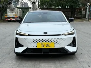 Changan UNI-V 2024 купить из Китая, цена 2 643 000 ₽ — Suifenhe Auto