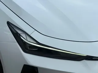 Changan UNI-V 2024 купить из Китая, цена 2 643 000 ₽ — Suifenhe Auto